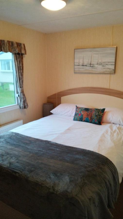 Seascape - Blue Dolphin Holiday Park Gristhorpe ภายนอก รูปภาพ