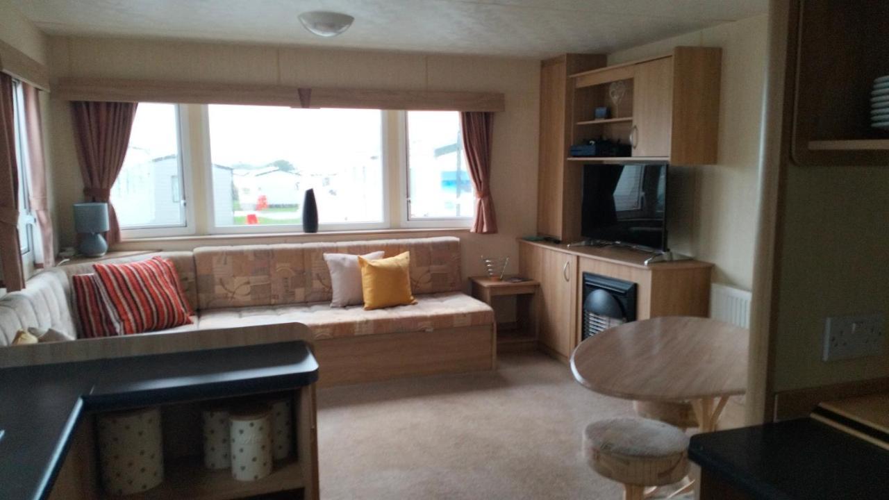 Seascape - Blue Dolphin Holiday Park Gristhorpe ภายนอก รูปภาพ